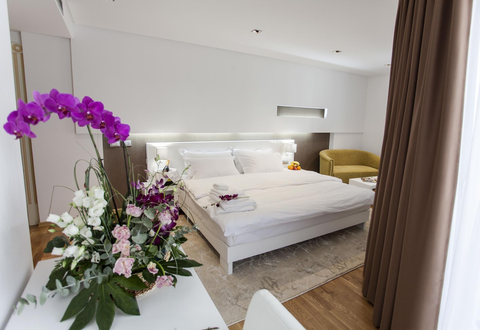 Prestige Hotel Tiran Dış mekan fotoğraf