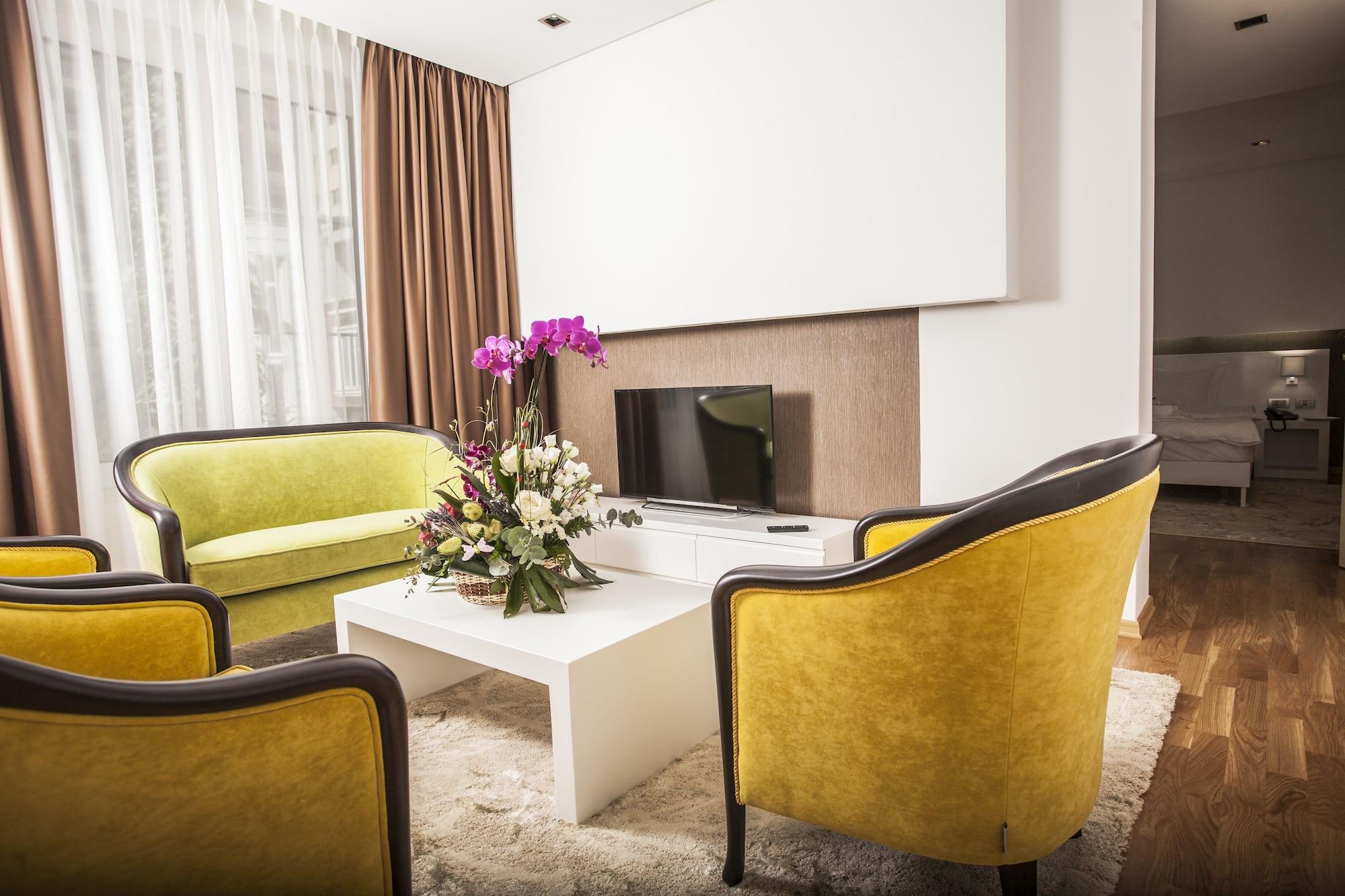 Prestige Hotel Tiran Dış mekan fotoğraf