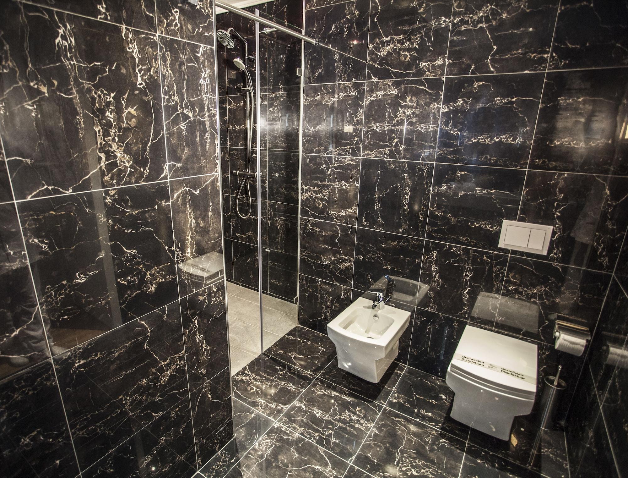 Prestige Hotel Tiran Dış mekan fotoğraf