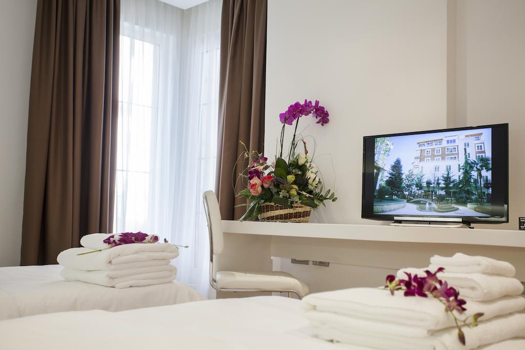 Prestige Hotel Tiran Dış mekan fotoğraf