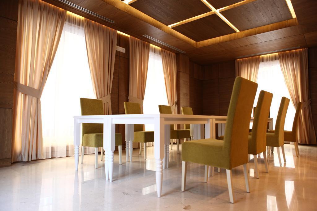 Prestige Hotel Tiran Dış mekan fotoğraf