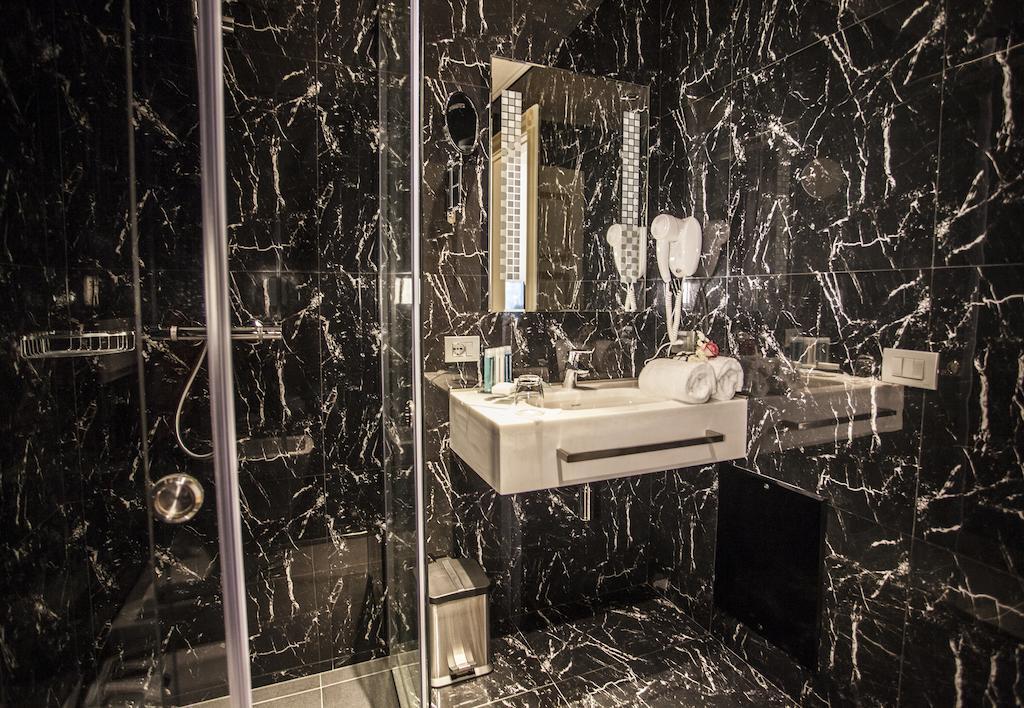 Prestige Hotel Tiran Dış mekan fotoğraf