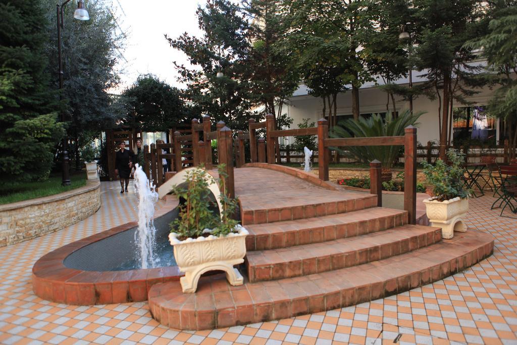 Prestige Hotel Tiran Dış mekan fotoğraf