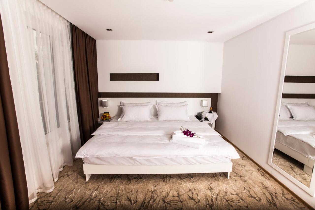 Prestige Hotel Tiran Dış mekan fotoğraf